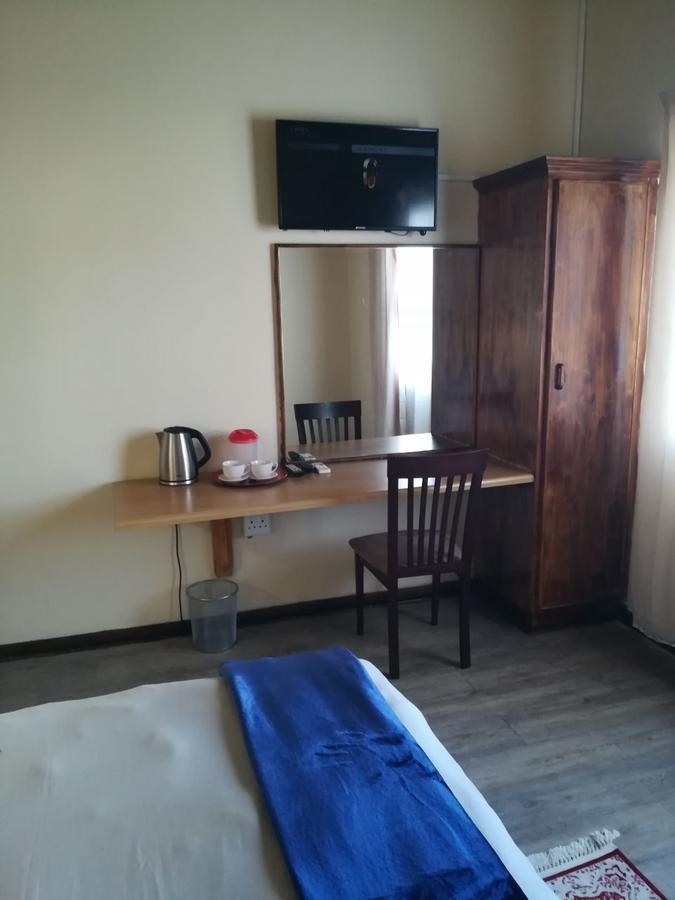 White House Lodge On Main Beaufort West Exteriör bild